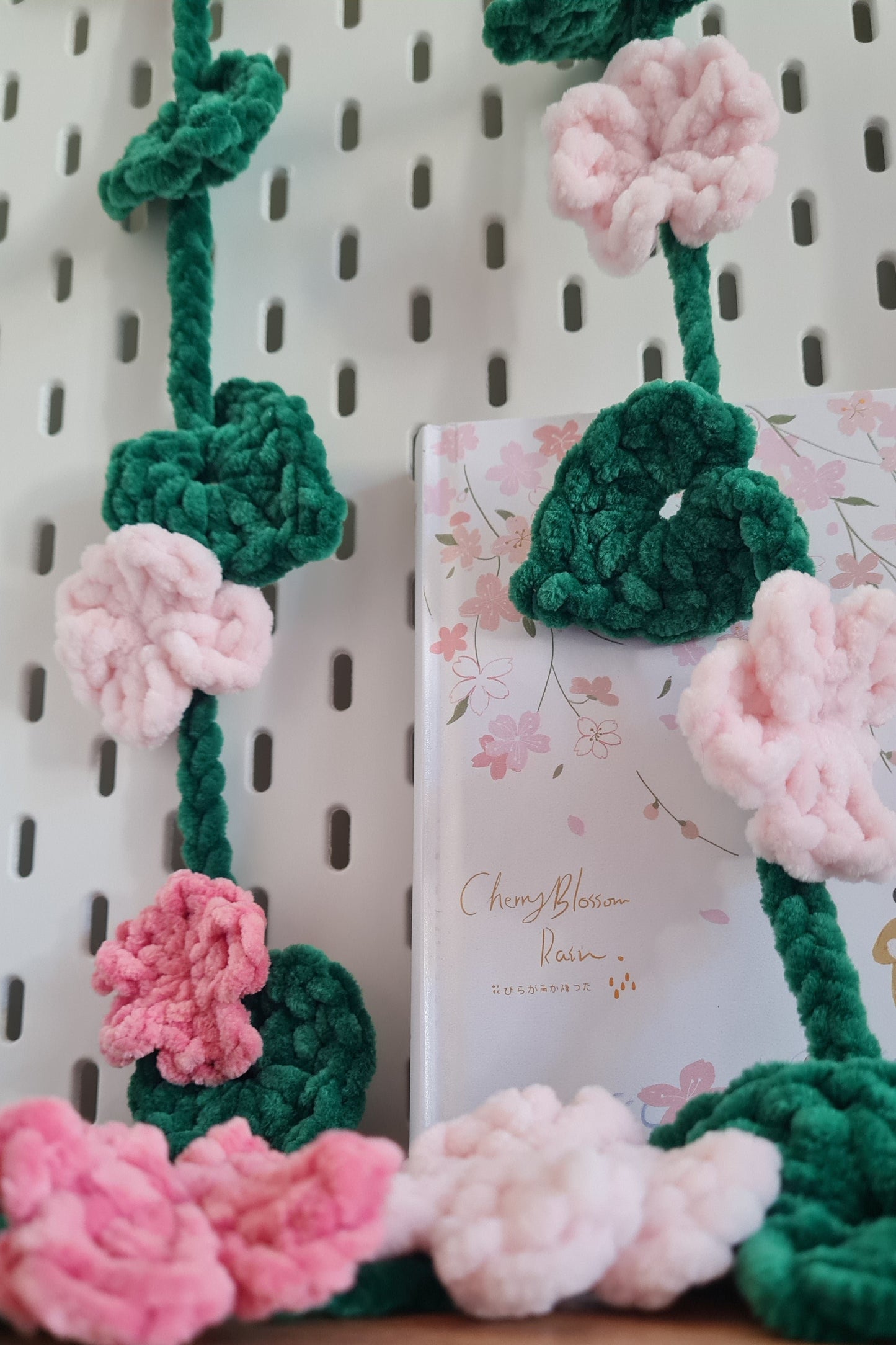 Flowering vine (fluffy ver.)